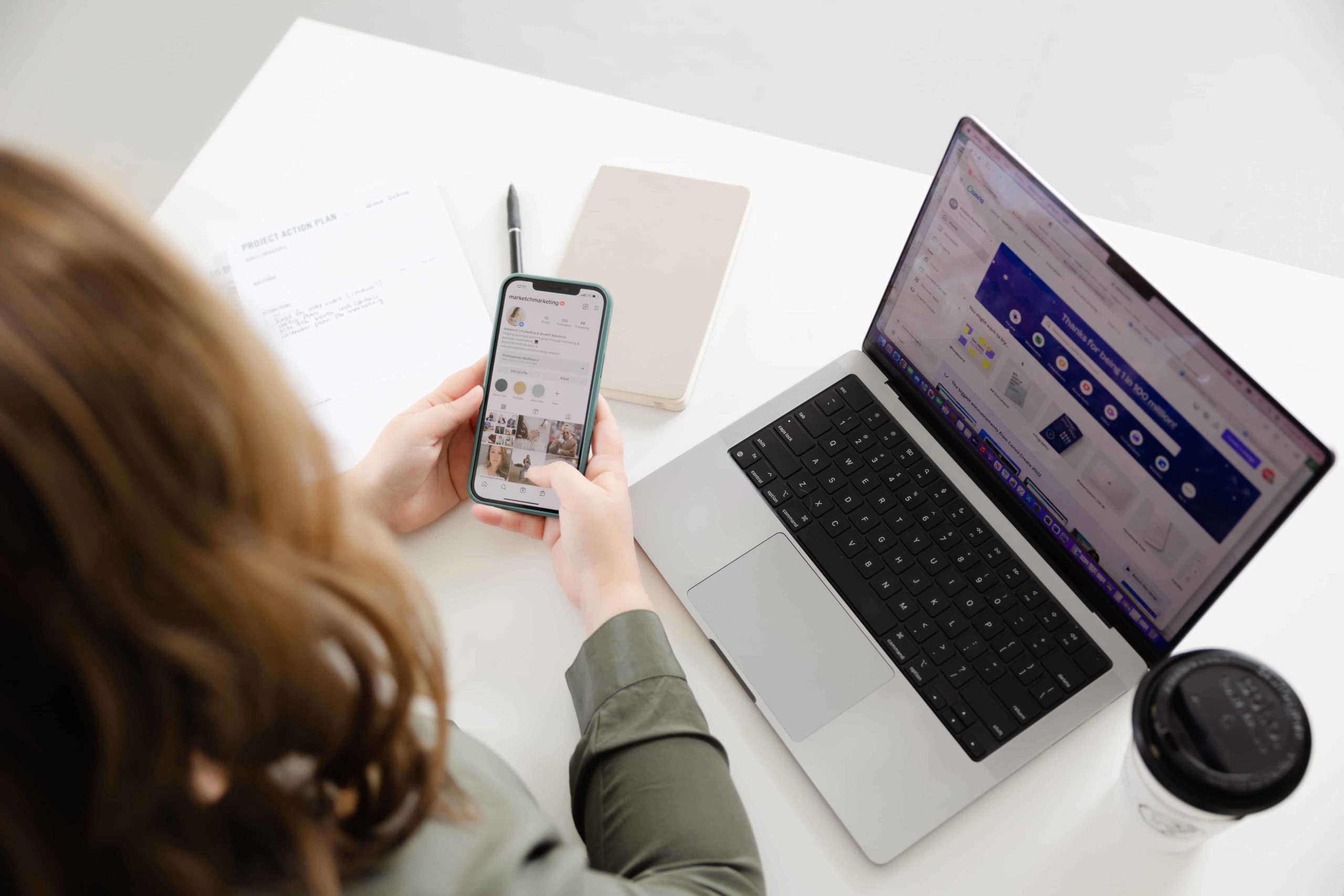 job posting girl on computer and phone kristina rose photography
